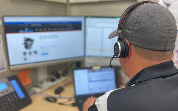 CUSTOMER SUPPORT ENGINE TECHNICIAN